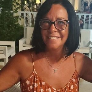 Meet your Posher, Linda